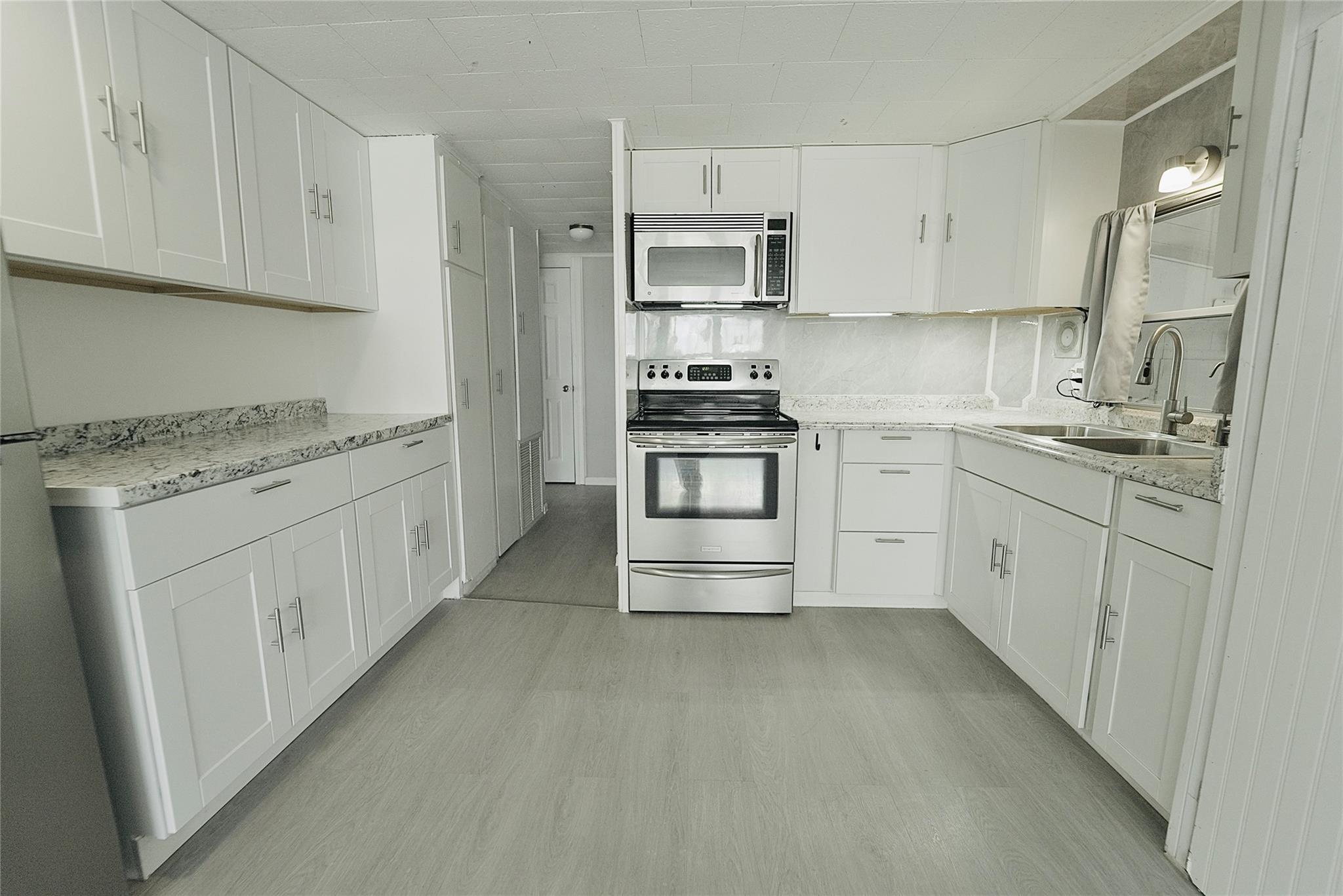 Park City Sec Two 56-25 B - Residential