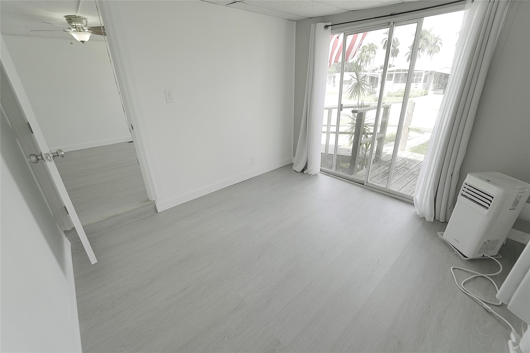 Park City Sec Two 56-25 B - Residential