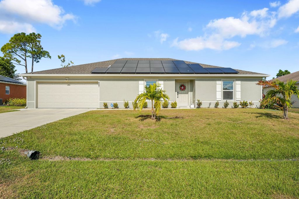 Photo of 457 SE Guava Terrace, Port Saint Lucie, FL 34983 (MLS # R11142426)