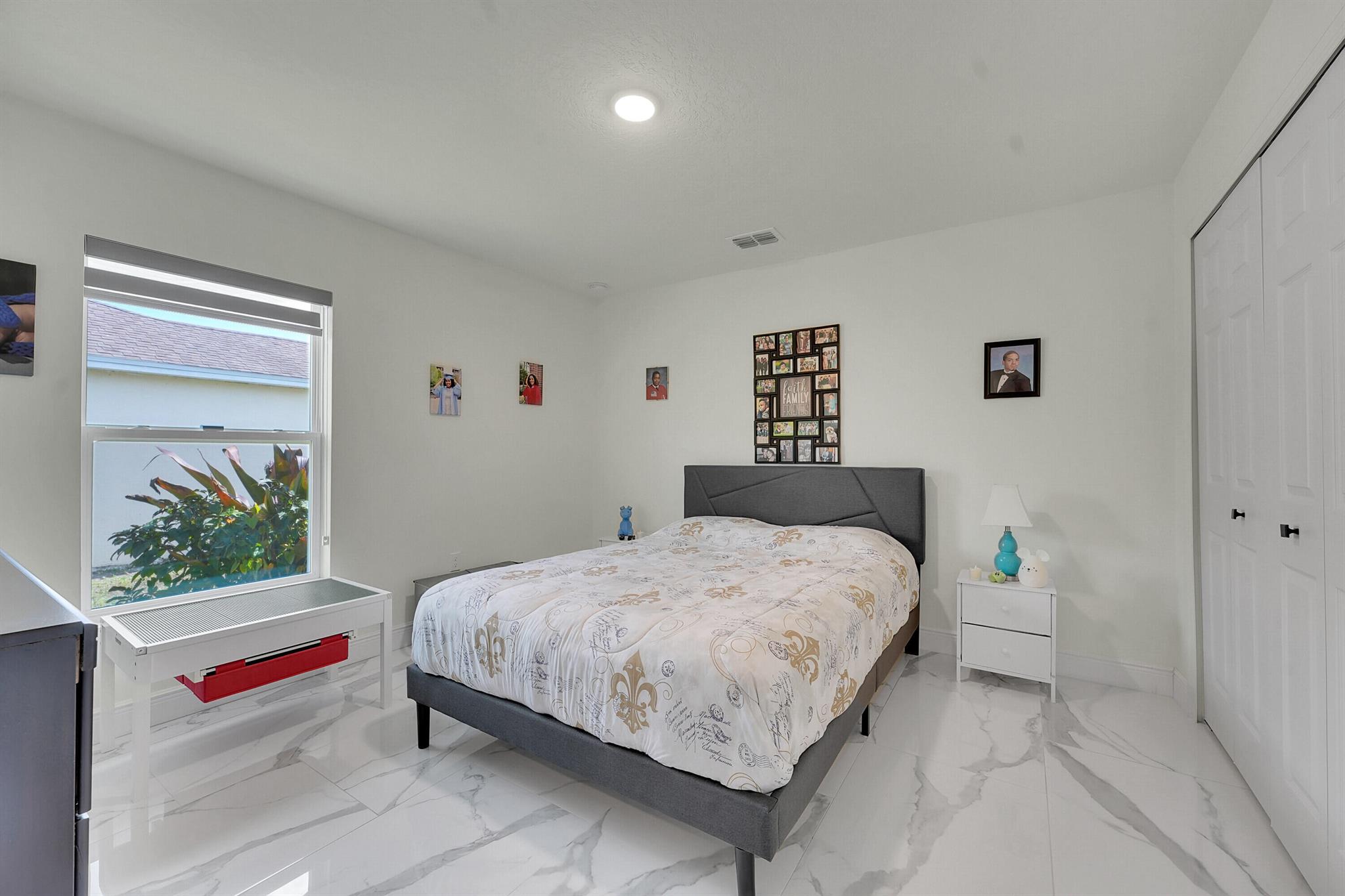 PORT ST LUCIE SECTION 2 - Residential