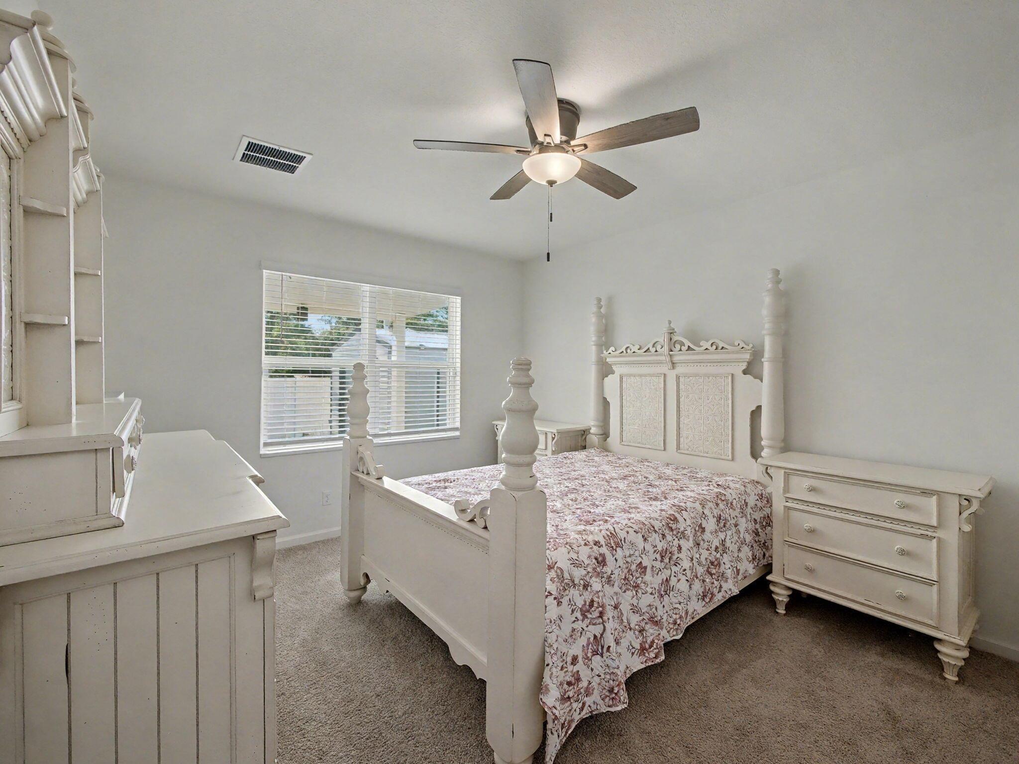 PORT ST LUCIE SECTION 33 - Residential