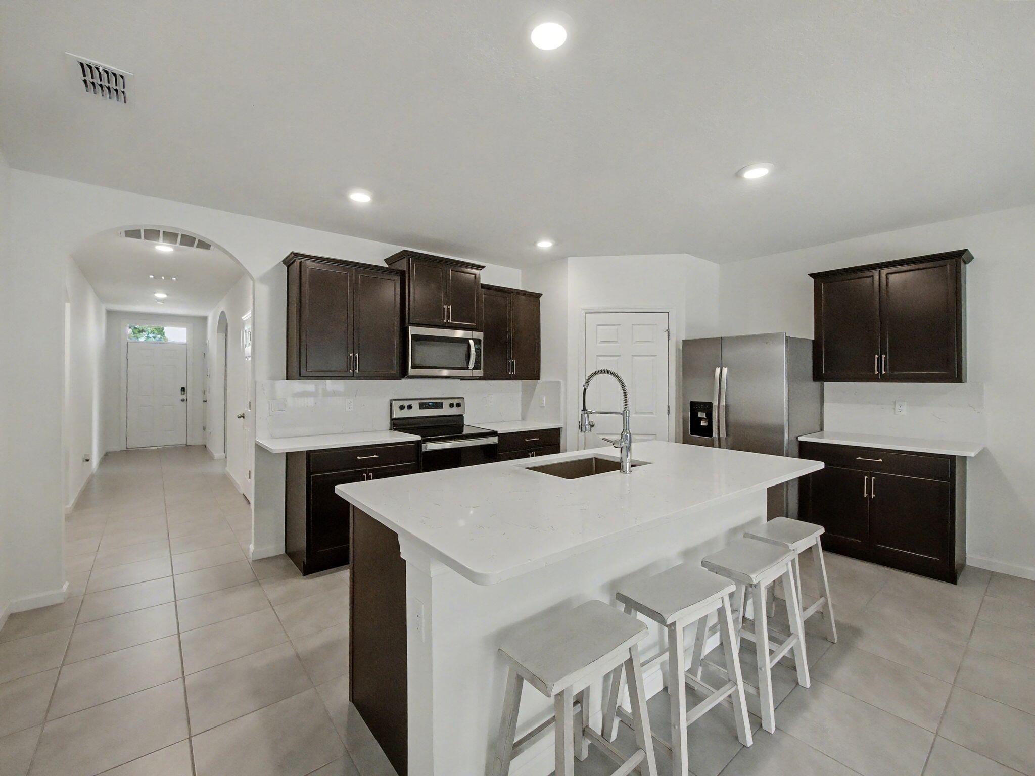 PORT ST LUCIE SECTION 33 - Residential