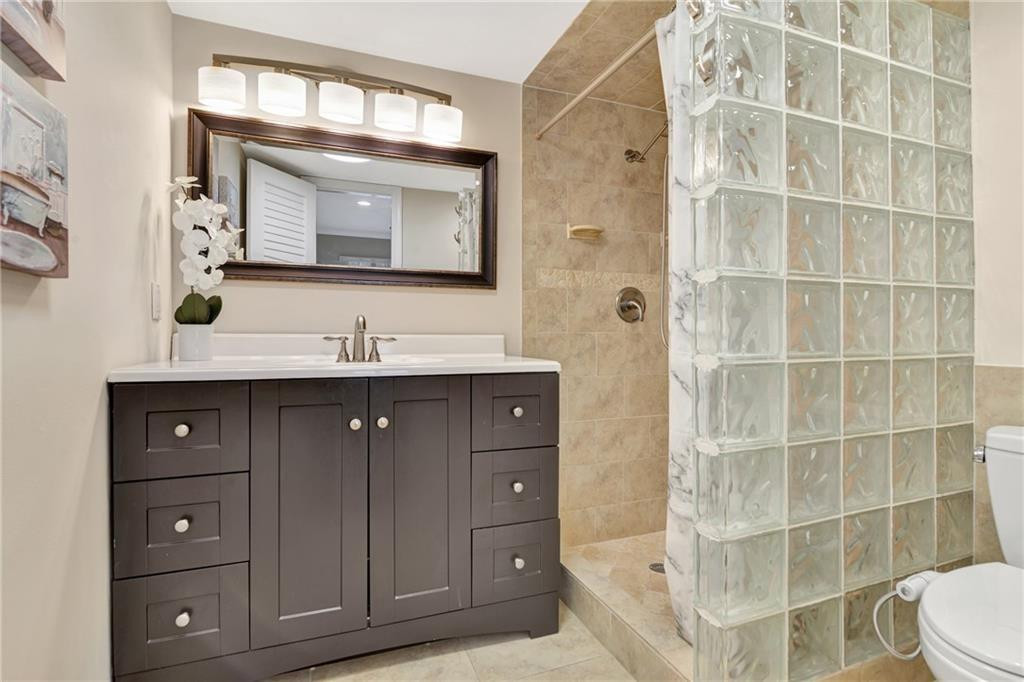 Hilton Terrace - Residential