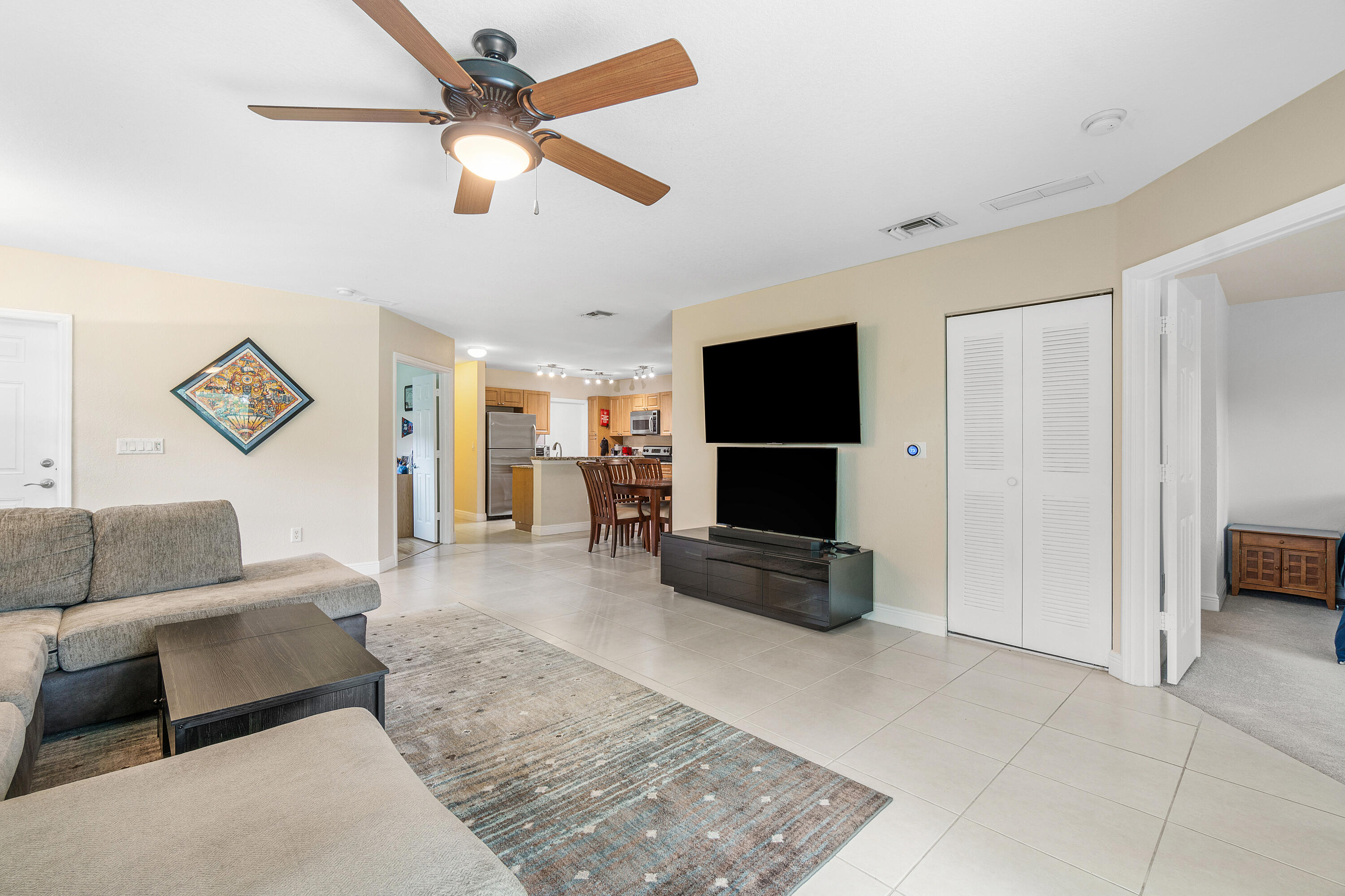 GREEN CAY VILLAGE - Residential Lease