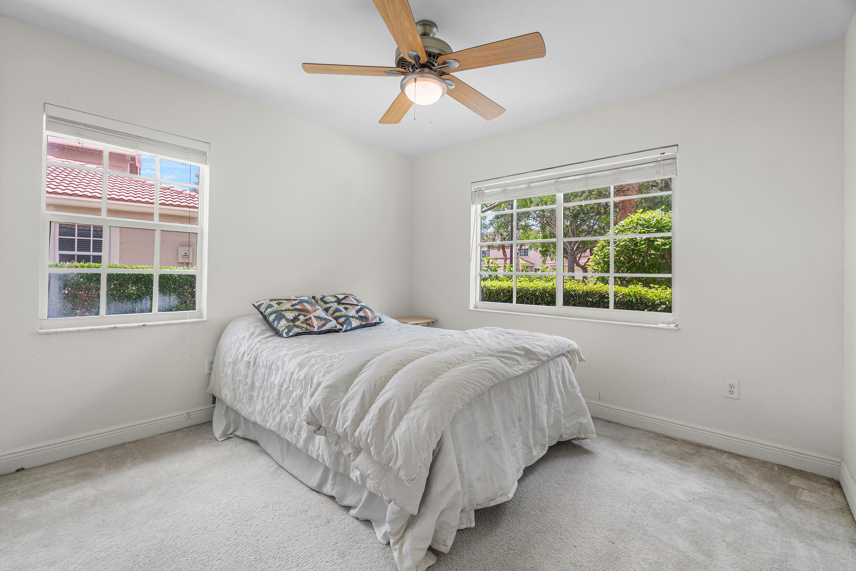 GREEN CAY VILLAGE - Residential Lease
