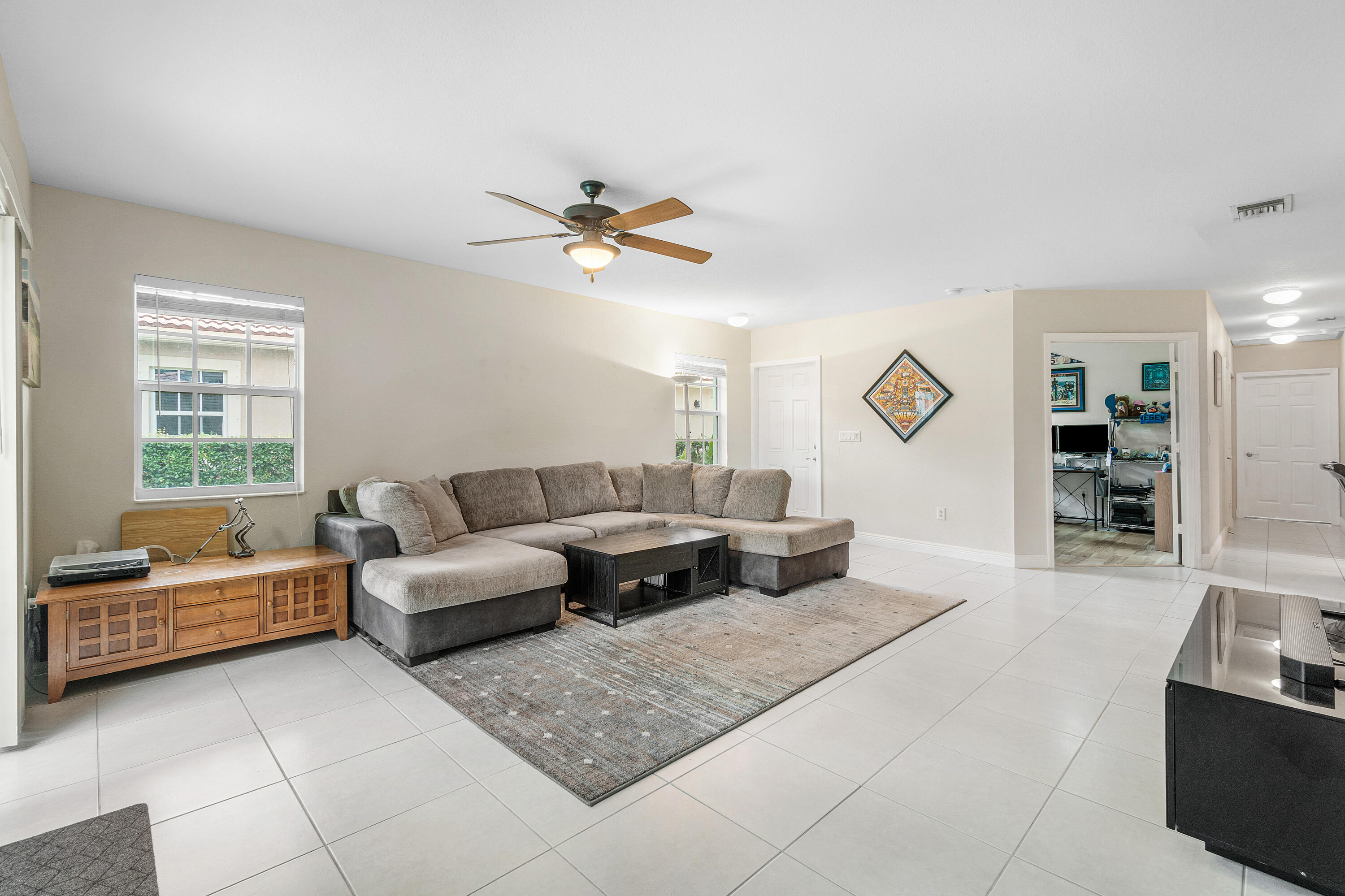 GREEN CAY VILLAGE - Residential Lease