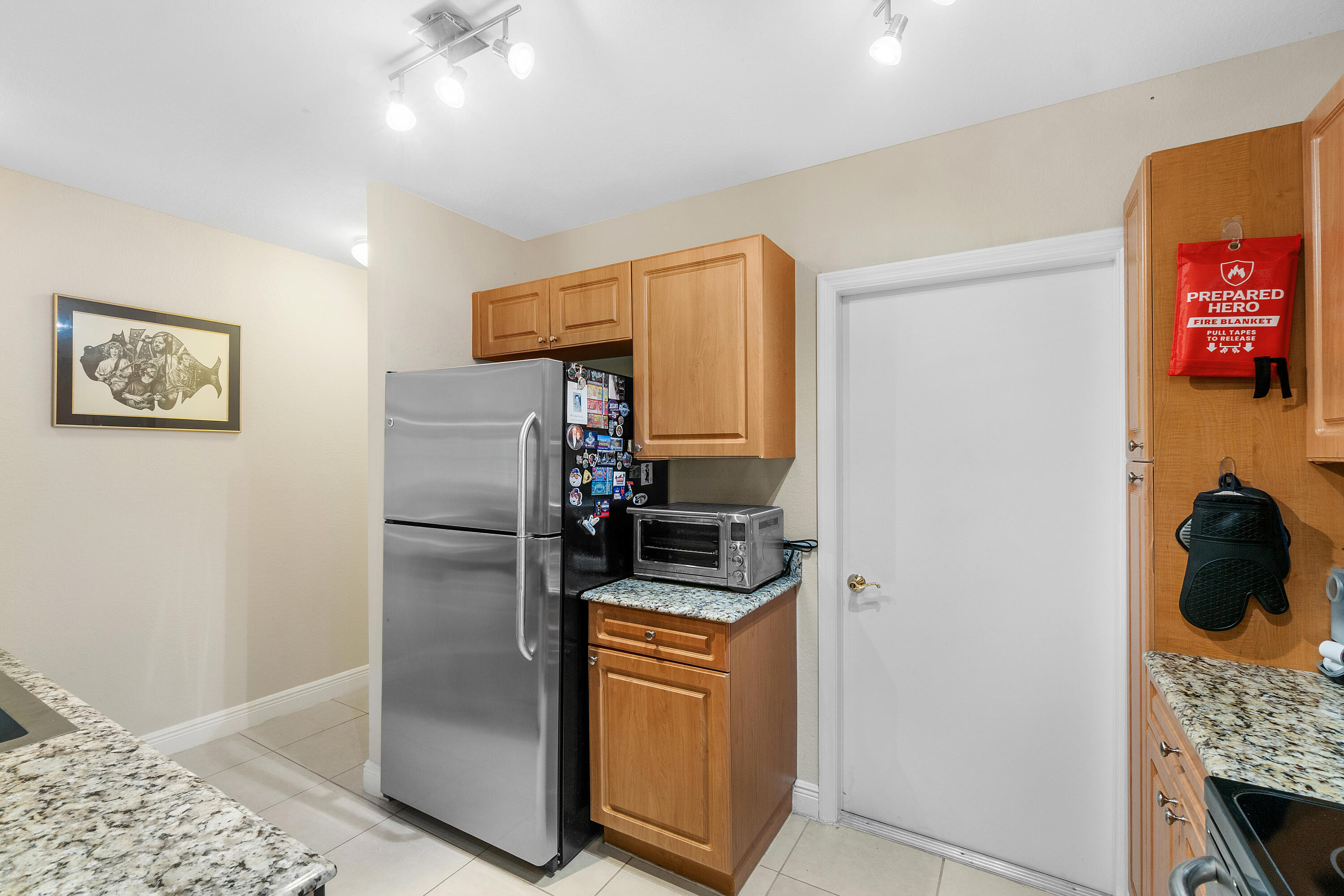 GREEN CAY VILLAGE - Residential Lease