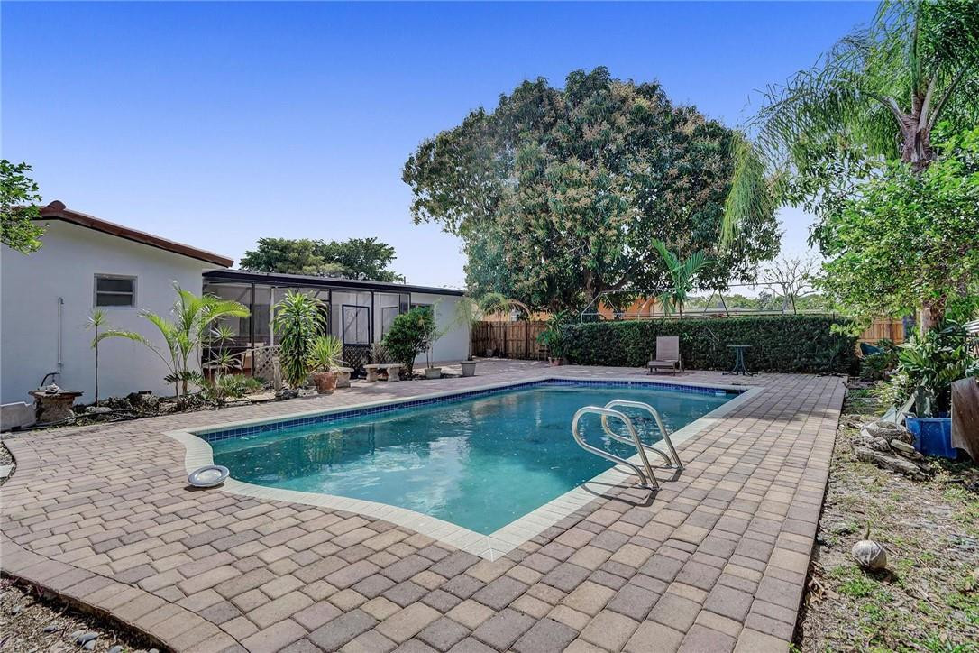 Hollywood Hills Amd 6-31 - Residential