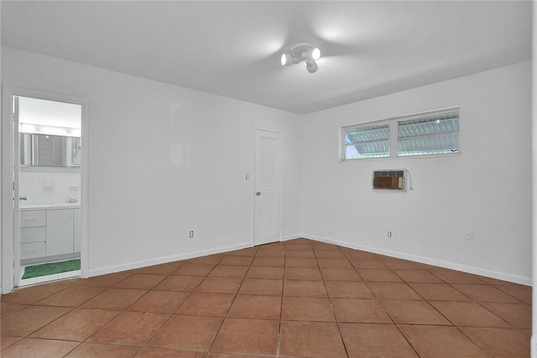Hollywood Hills Amd 6-31 - Residential