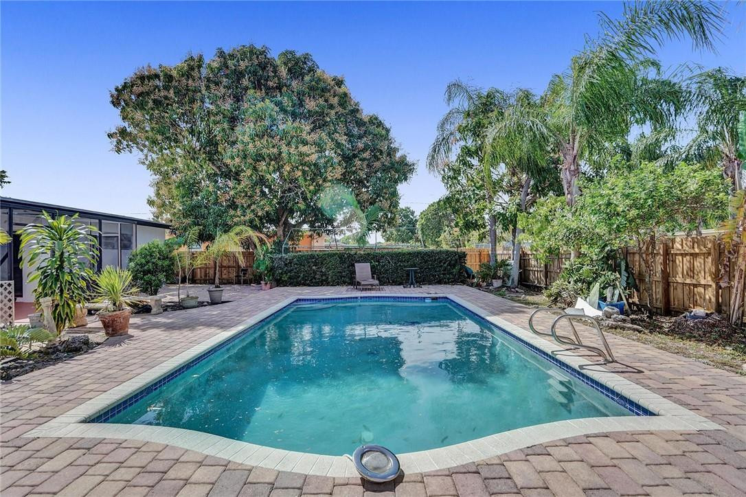 Hollywood Hills Amd 6-31 - Residential