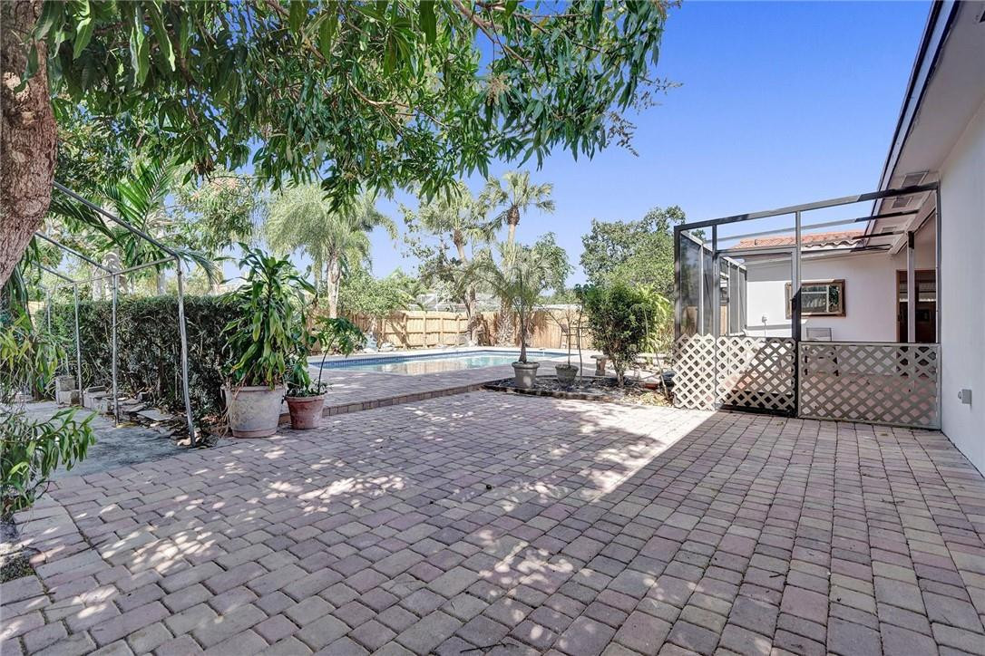Hollywood Hills Amd 6-31 - Residential