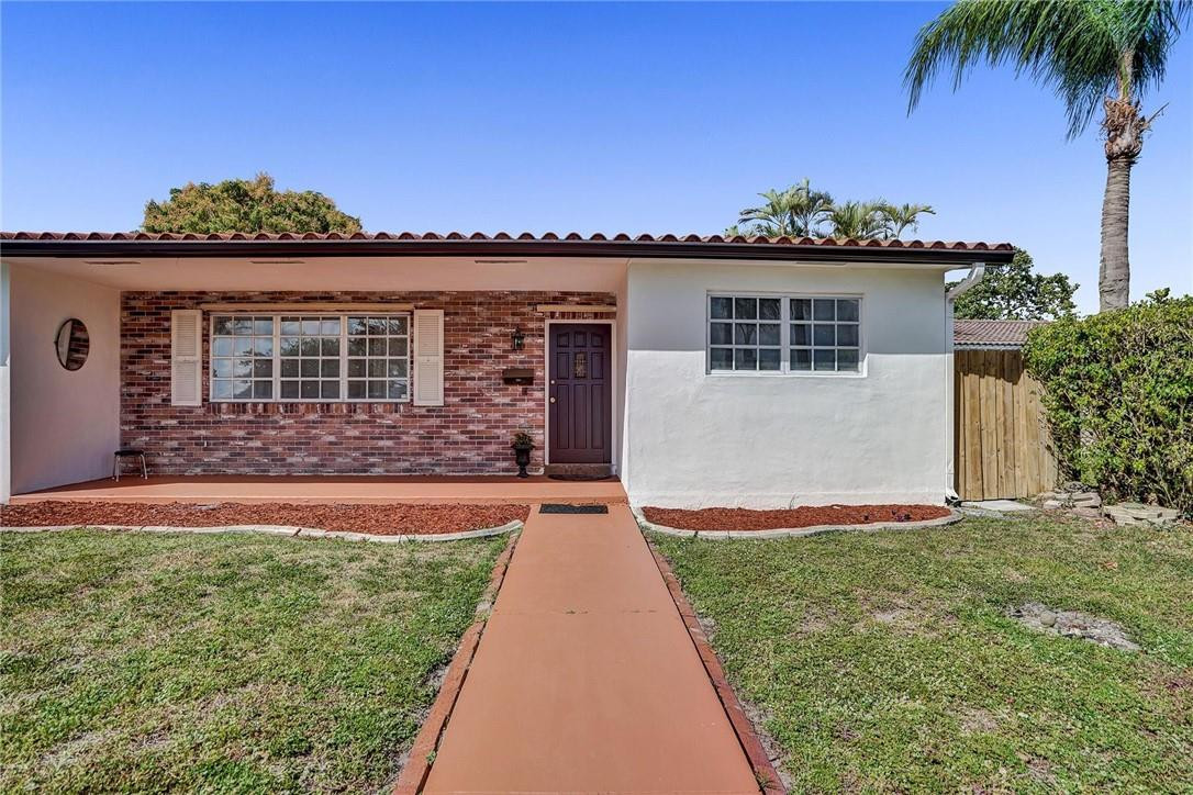 Hollywood Hills Amd 6-31 - Residential