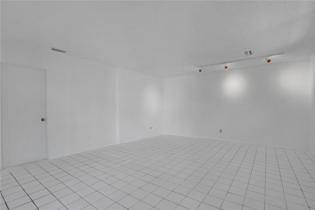 Hollywood Hills Amd 6-31 - Residential