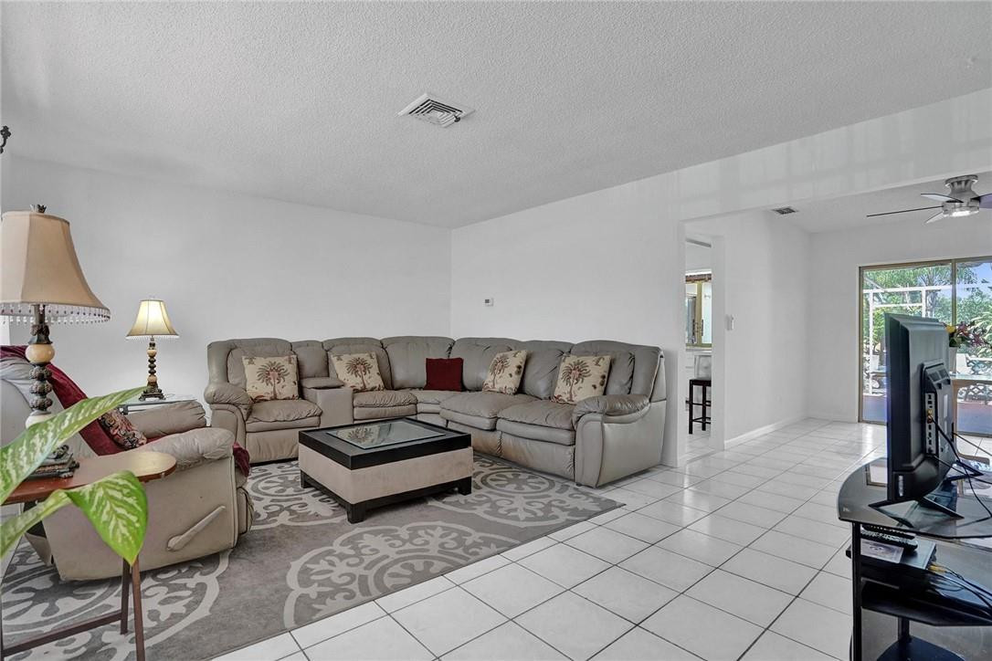 Hollywood Hills Amd 6-31 - Residential