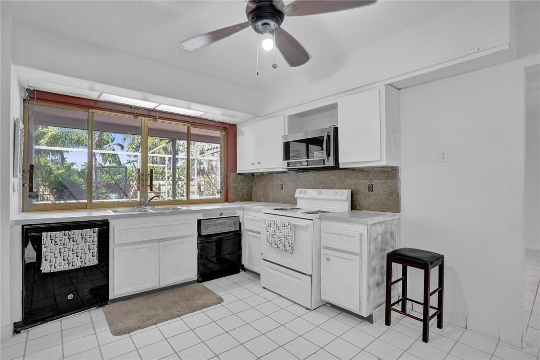 Hollywood Hills Amd 6-31 - Residential