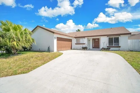 21774 Rainberry Park Circle, Boca Raton, FL MLS: R11074913