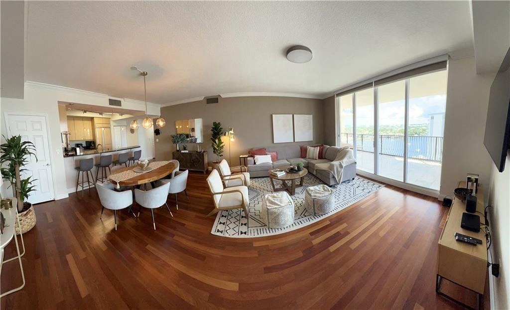 JACKSON TOWER LAS OLAS CONDO - Residential