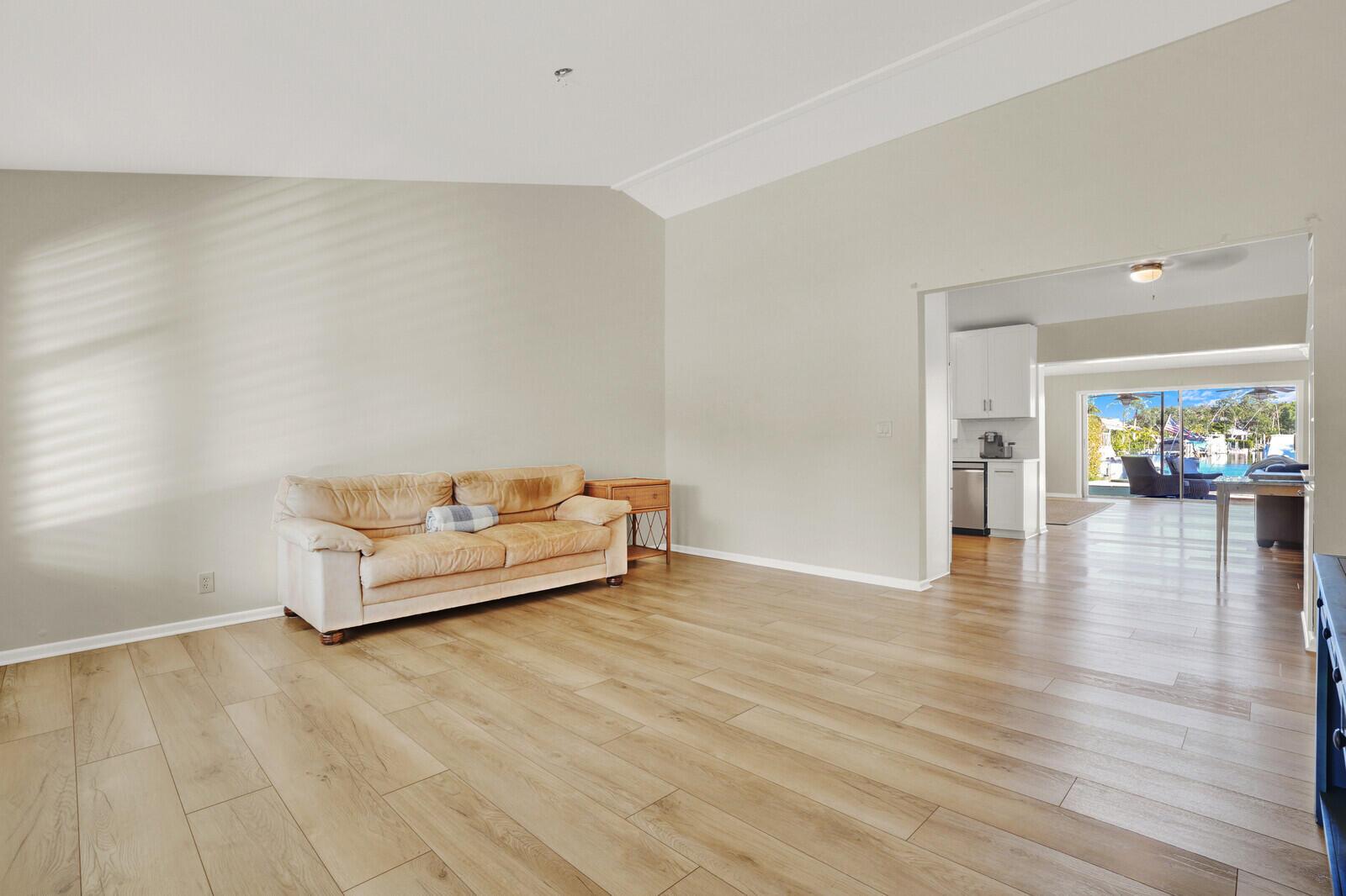 Intracoastal Park - Residential