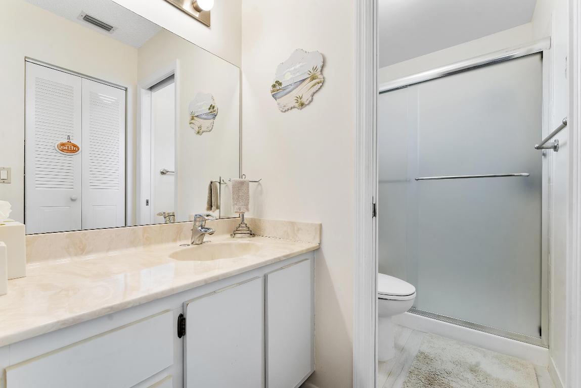 LUCERNE POINTE ONE,TWO,THREE FOUR,SEVEN,EIGHT,NINE - Residential