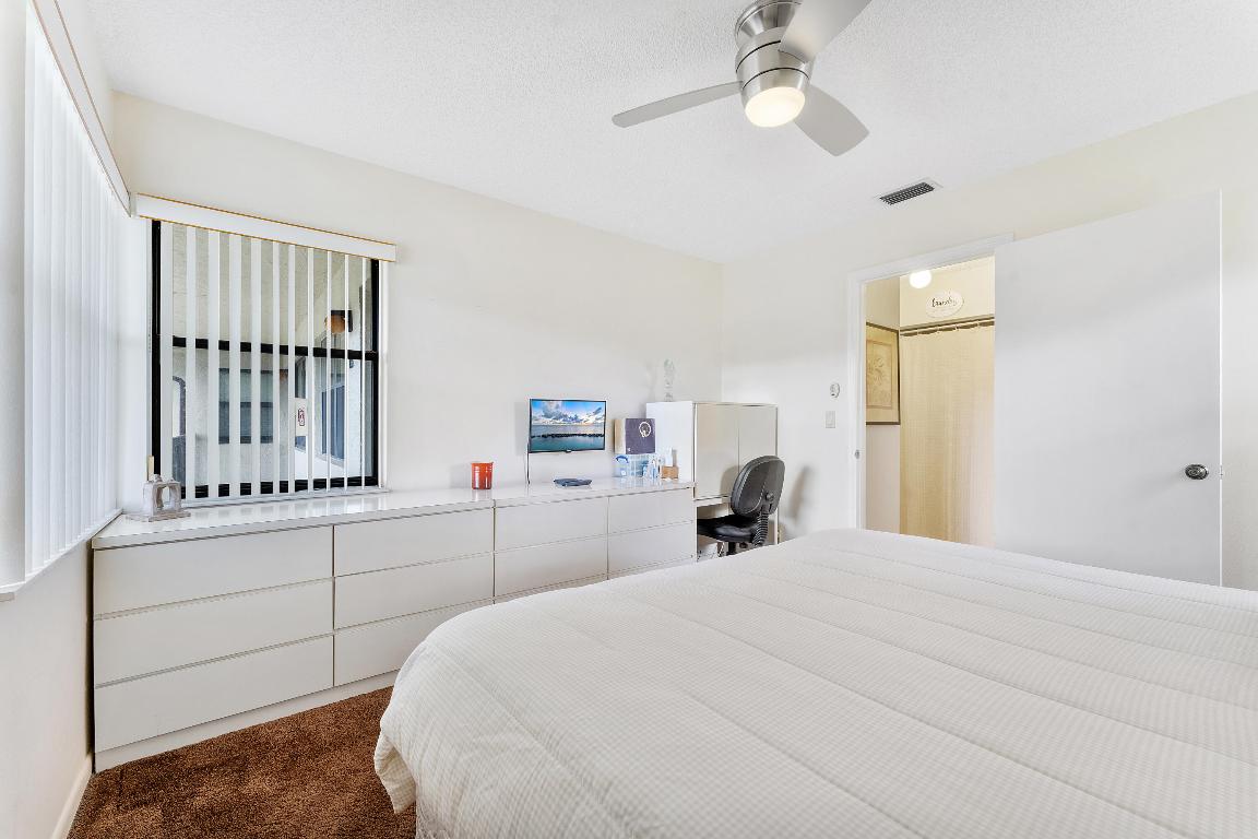 LUCERNE POINTE ONE,TWO,THREE FOUR,SEVEN,EIGHT,NINE - Residential