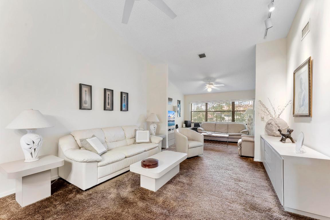 LUCERNE POINTE ONE,TWO,THREE FOUR,SEVEN,EIGHT,NINE - Residential