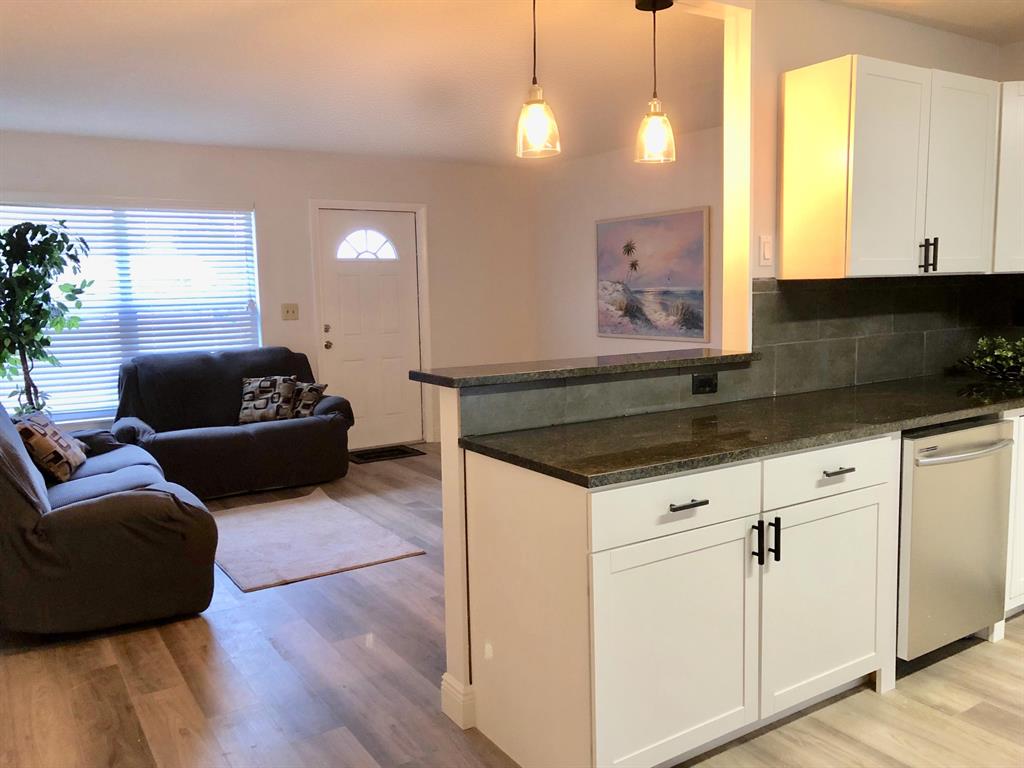 PALM BEACH SQUARE UNIT 4 - Residential