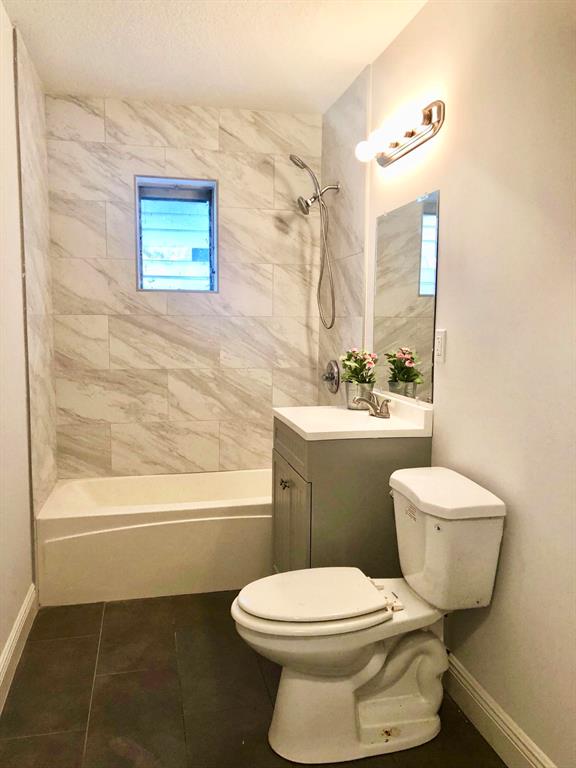 PALM BEACH SQUARE UNIT 4 - Residential