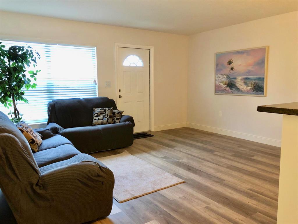 PALM BEACH SQUARE UNIT 4 - Residential