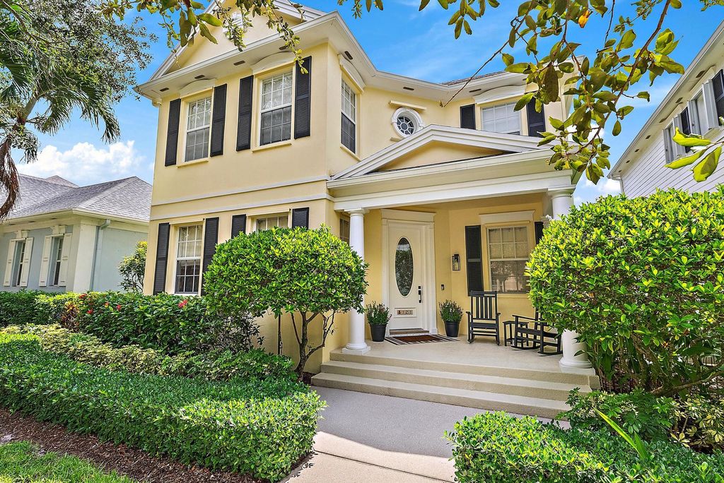 Photo of 121 Newhaven Boulevard, Jupiter, FL 33458 (MLS # R11105893)