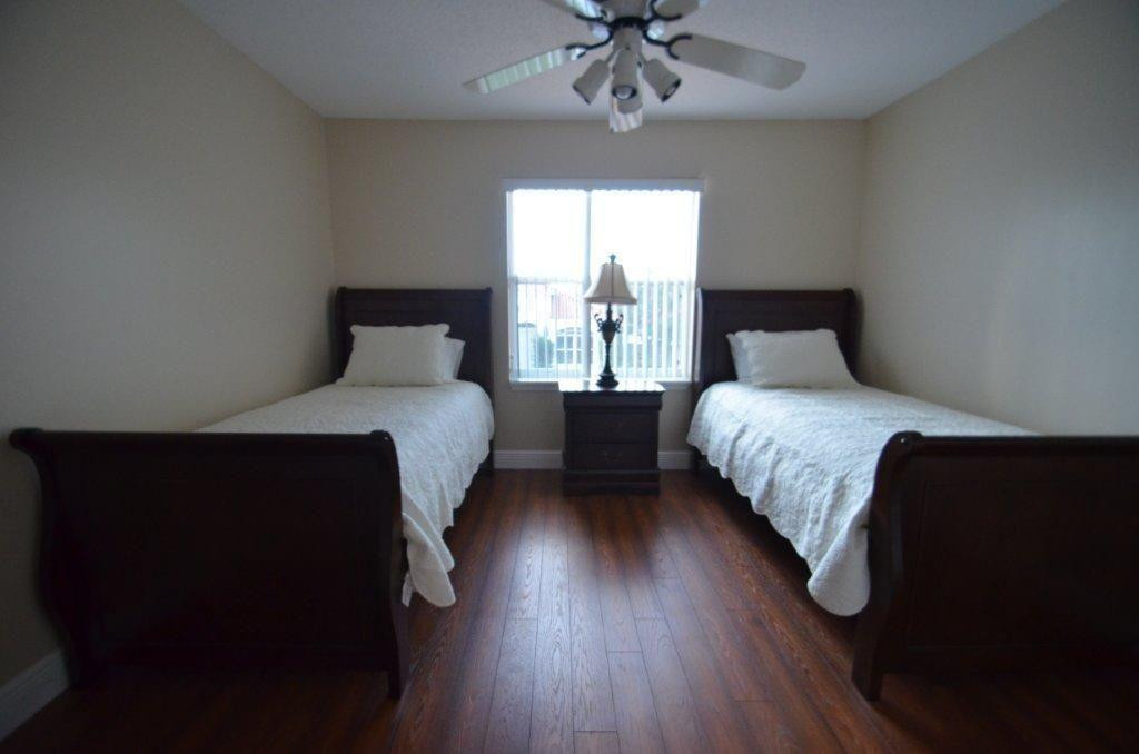 Spinnaker Bay At Lake Cha - Residential Lease