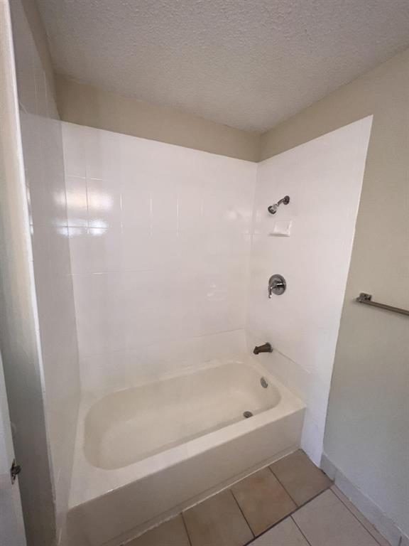 FOREST HILLS SOUTH - Residential Lease