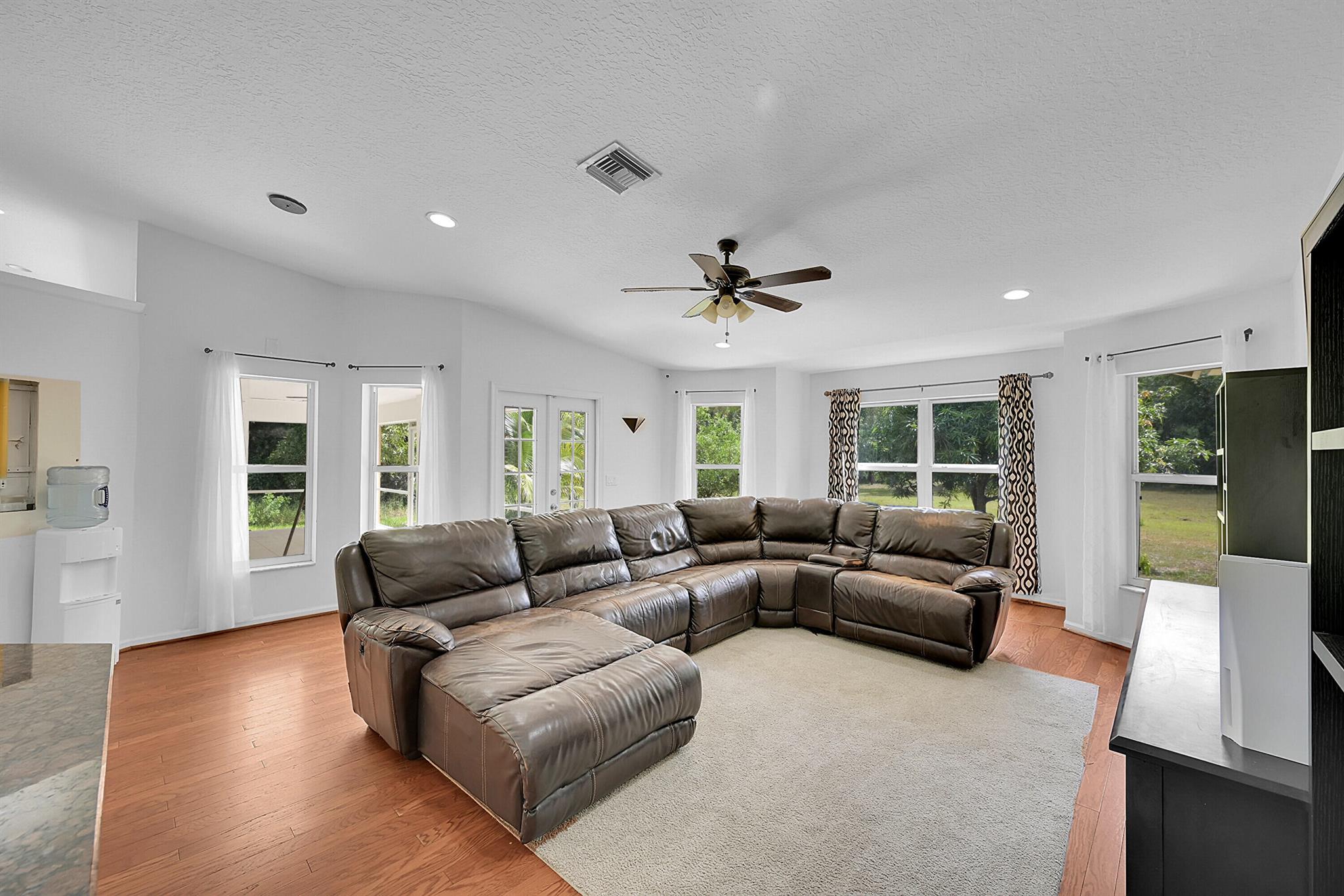 DEER RUN - Residential