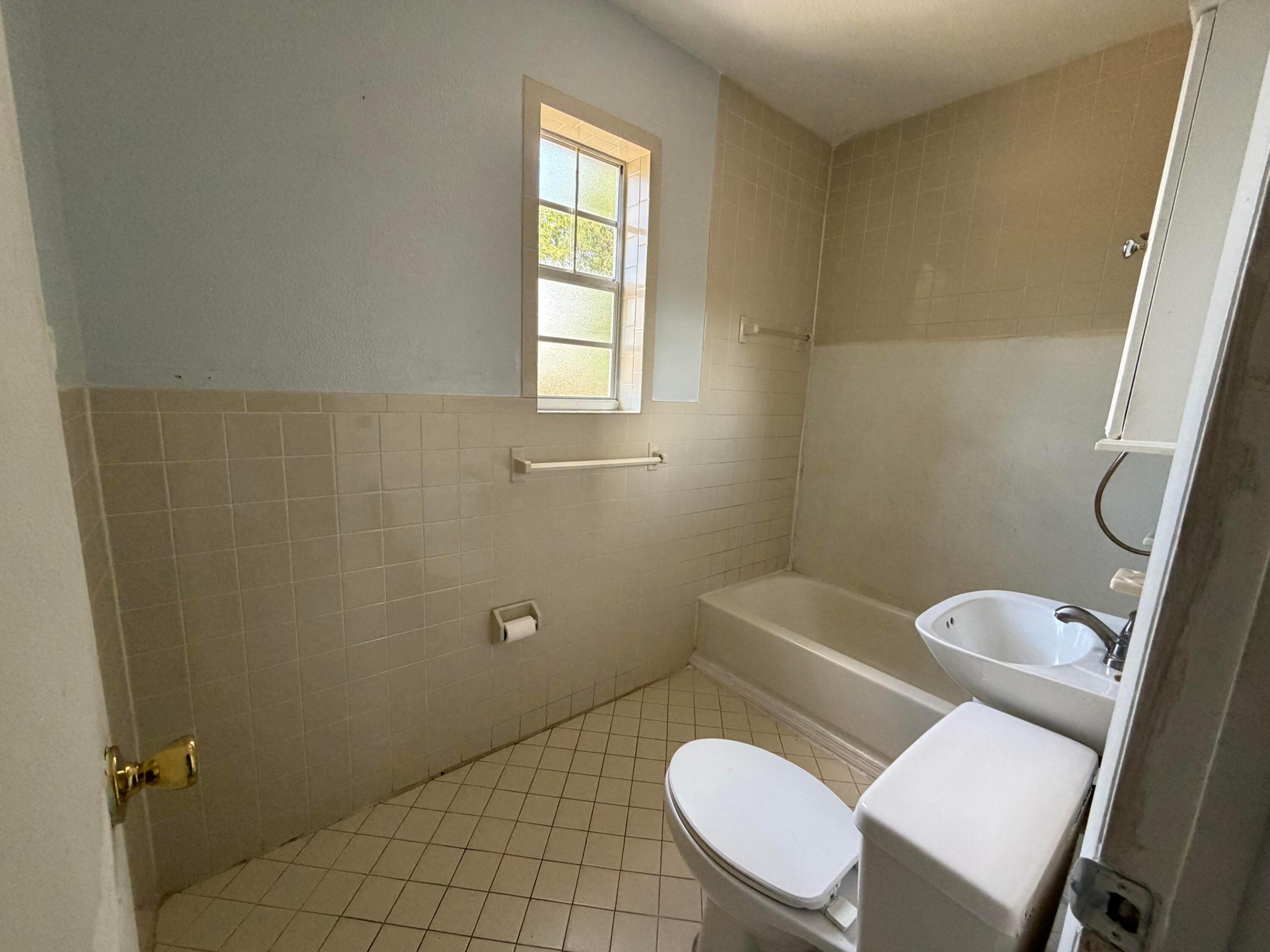 POMPANO BEACH HIGHLANDS 2ND SEC - Residential