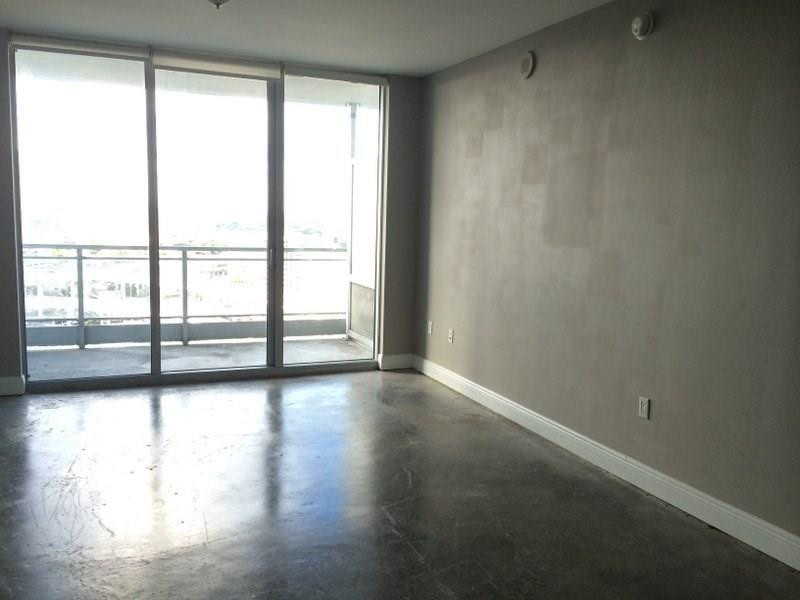 THE IVY CONDO AT RIVERSID - Residential Lease