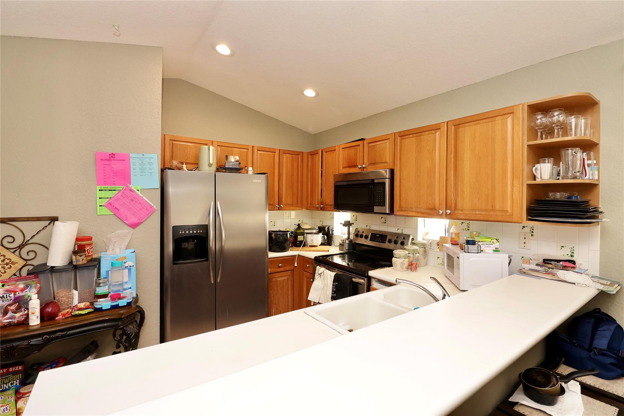 Spinnaker Bay At Lake Cha - Residential Lease