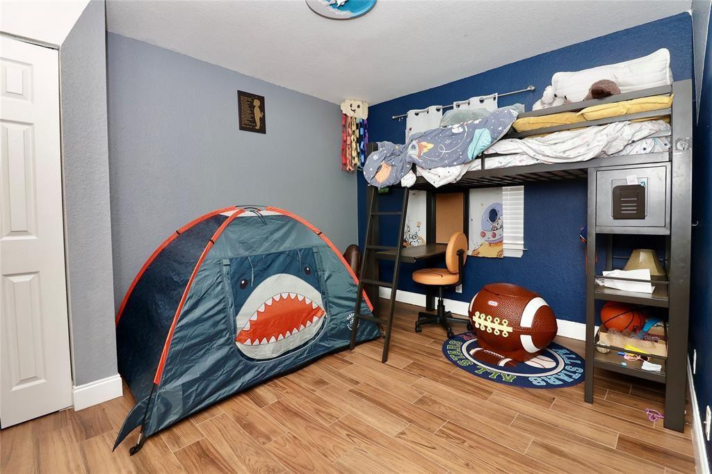 Spinnaker Bay At Lake Cha - Residential Lease