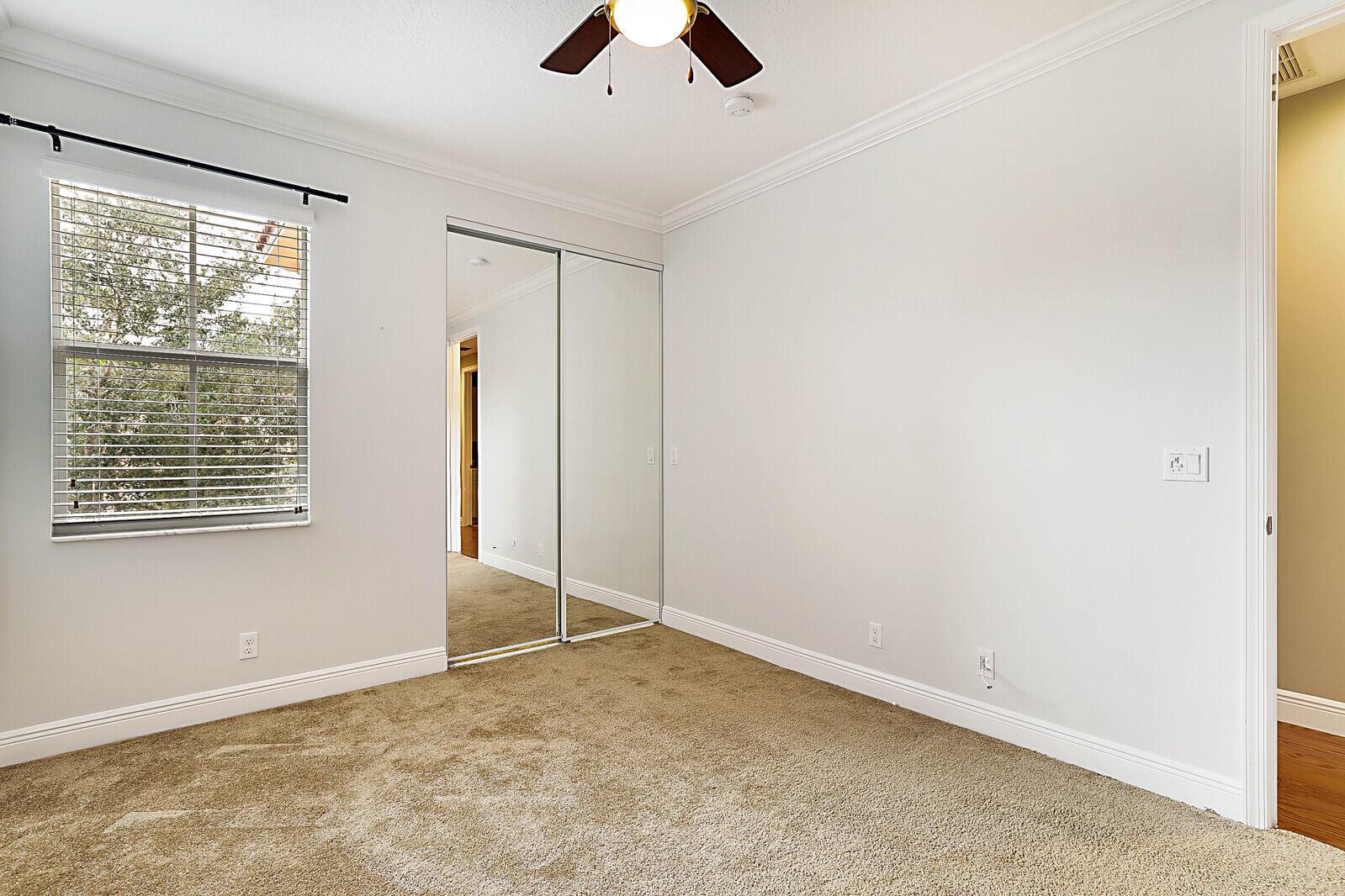 OAKTON PRESERVE - Residential