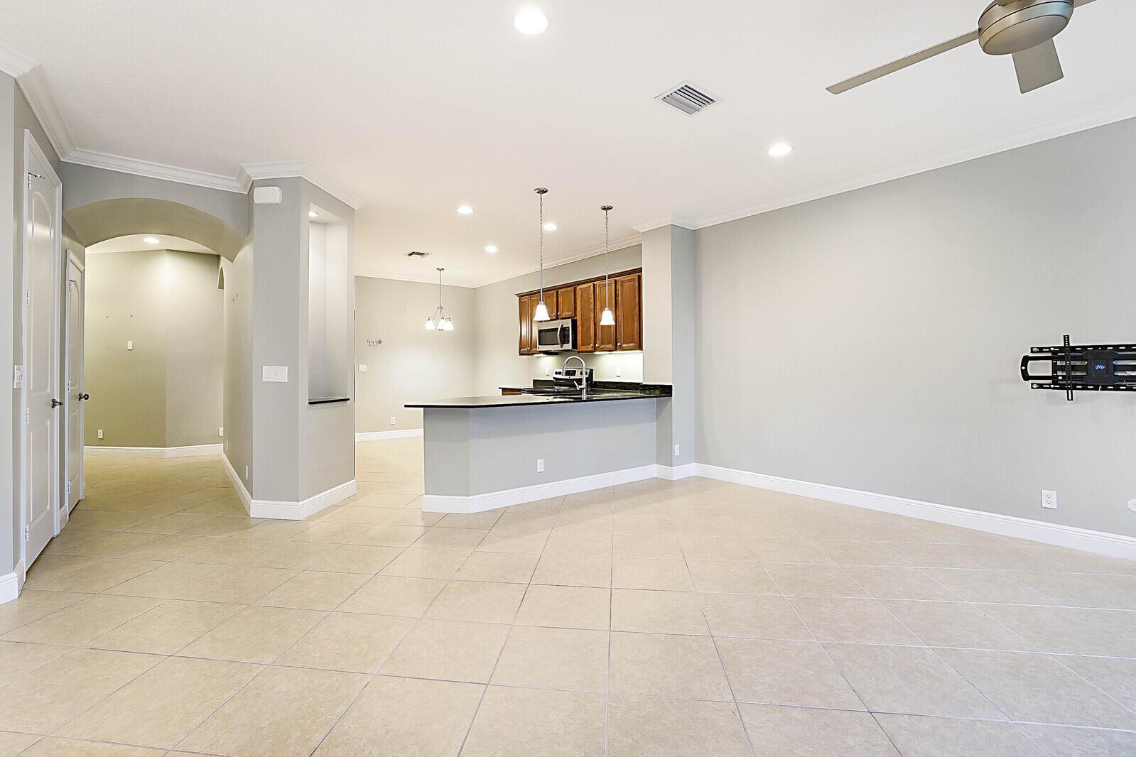 OAKTON PRESERVE - Residential