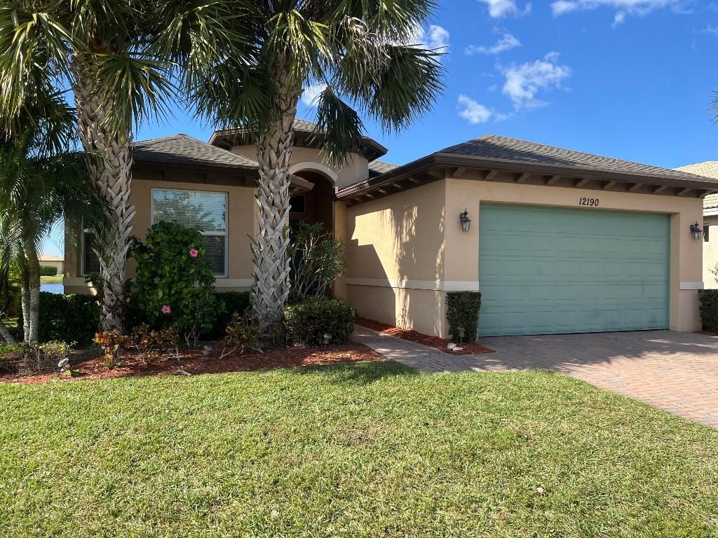 Photo of 12190 SW Bennington Circle, Port Saint Lucie, FL 34987 (MLS # R11158710)