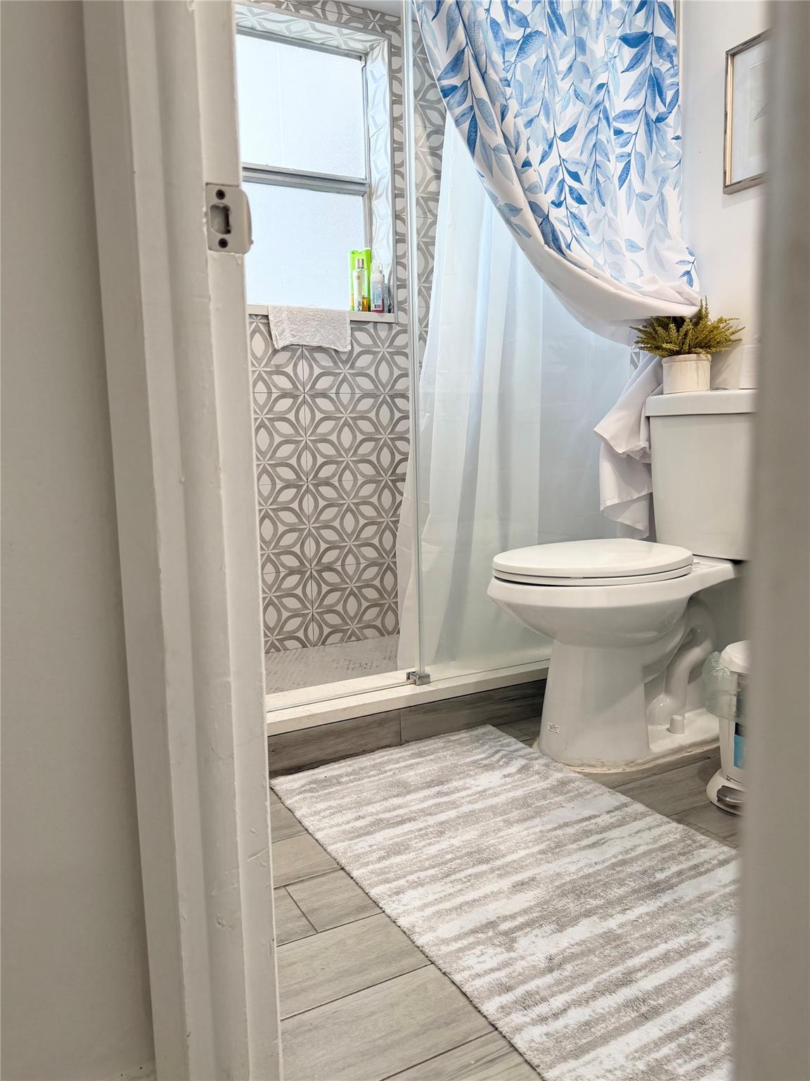 Sunrise Lakes Condo - Residential