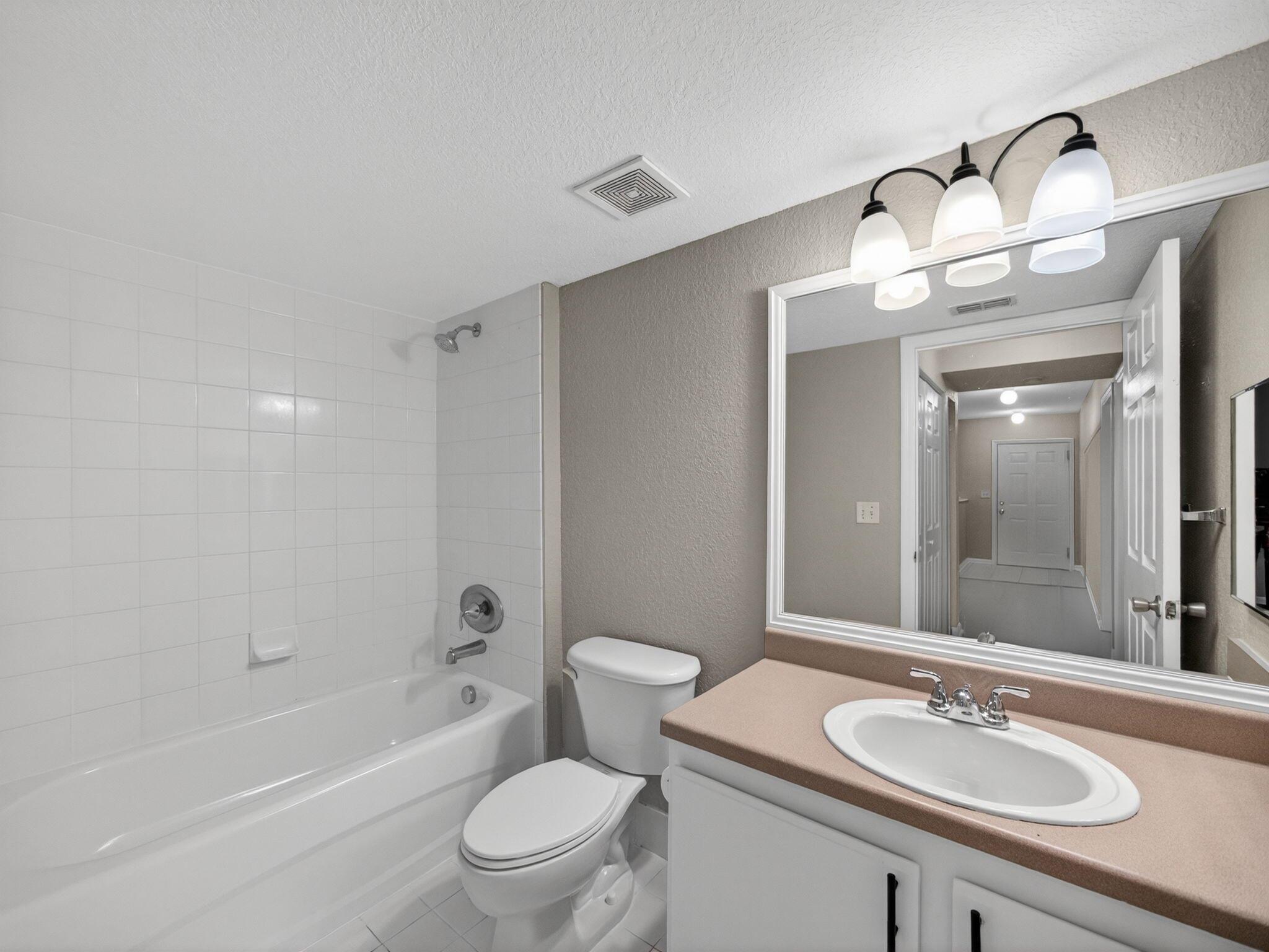 THE CLUB AT ST LUCIE WEST - Residential Lease