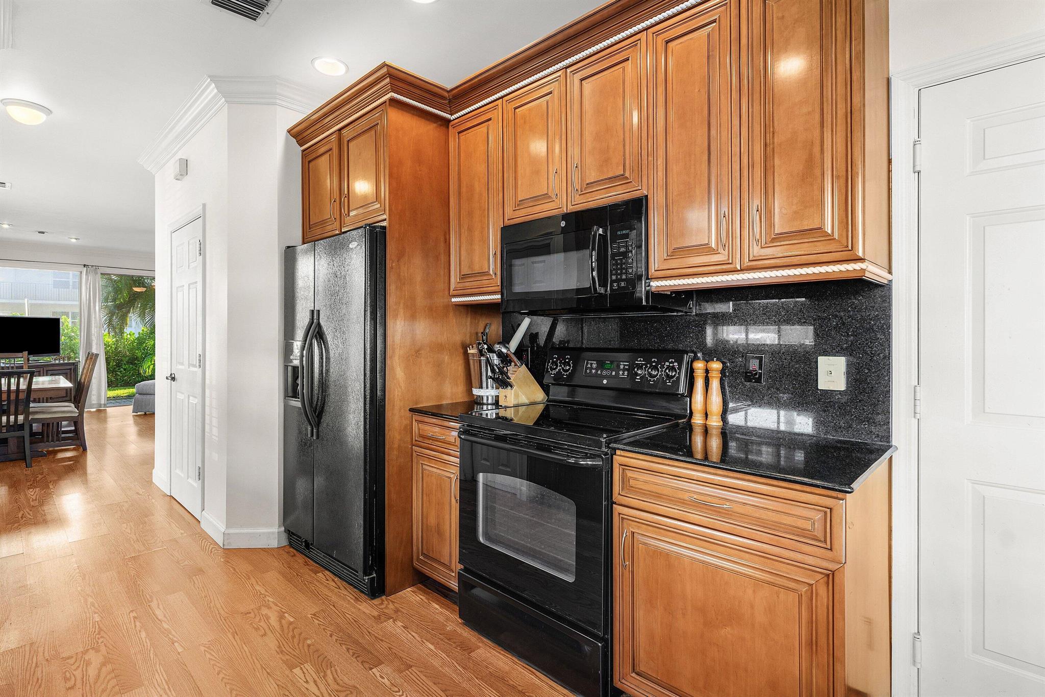 OCEAN VUE - Residential