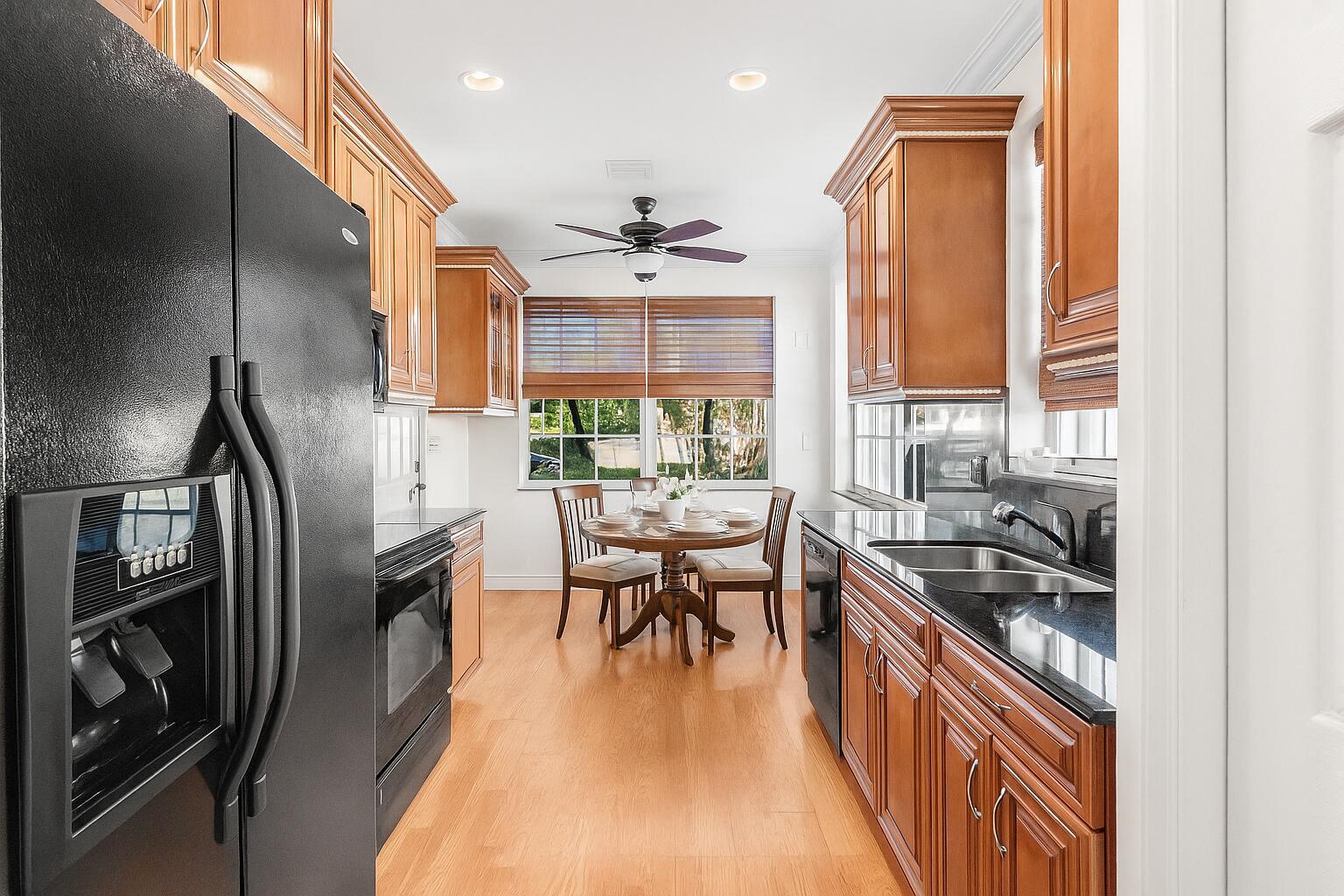 OCEAN VUE - Residential