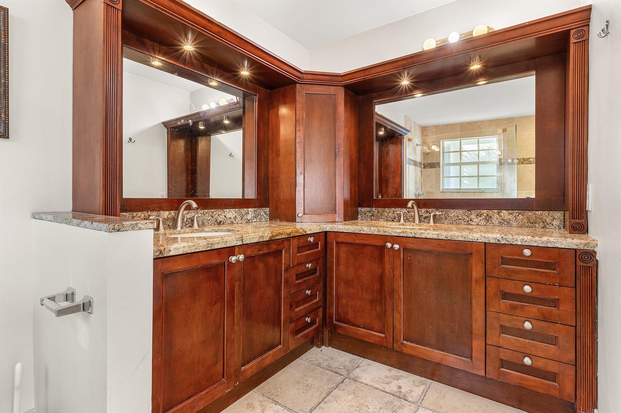 OCEAN VUE - Residential