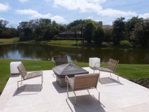 WINDING OAKS - Residential