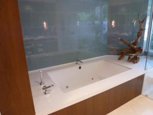 WINDING OAKS - Residential