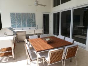 WINDING OAKS - Residential