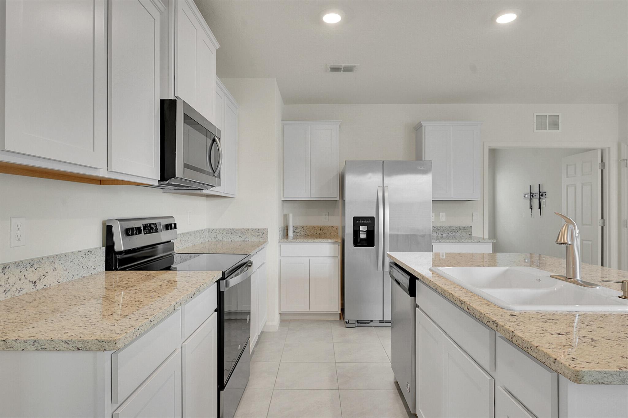 VERANO SOUTH PUD 1 - POD - Residential Lease