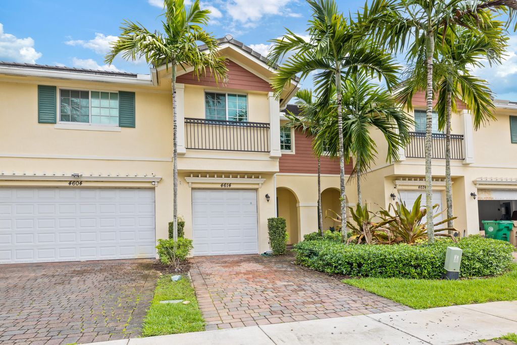 Photo of 4614 Windmill Lane #4614, Davie, FL 33328 (MLS # B26003229)