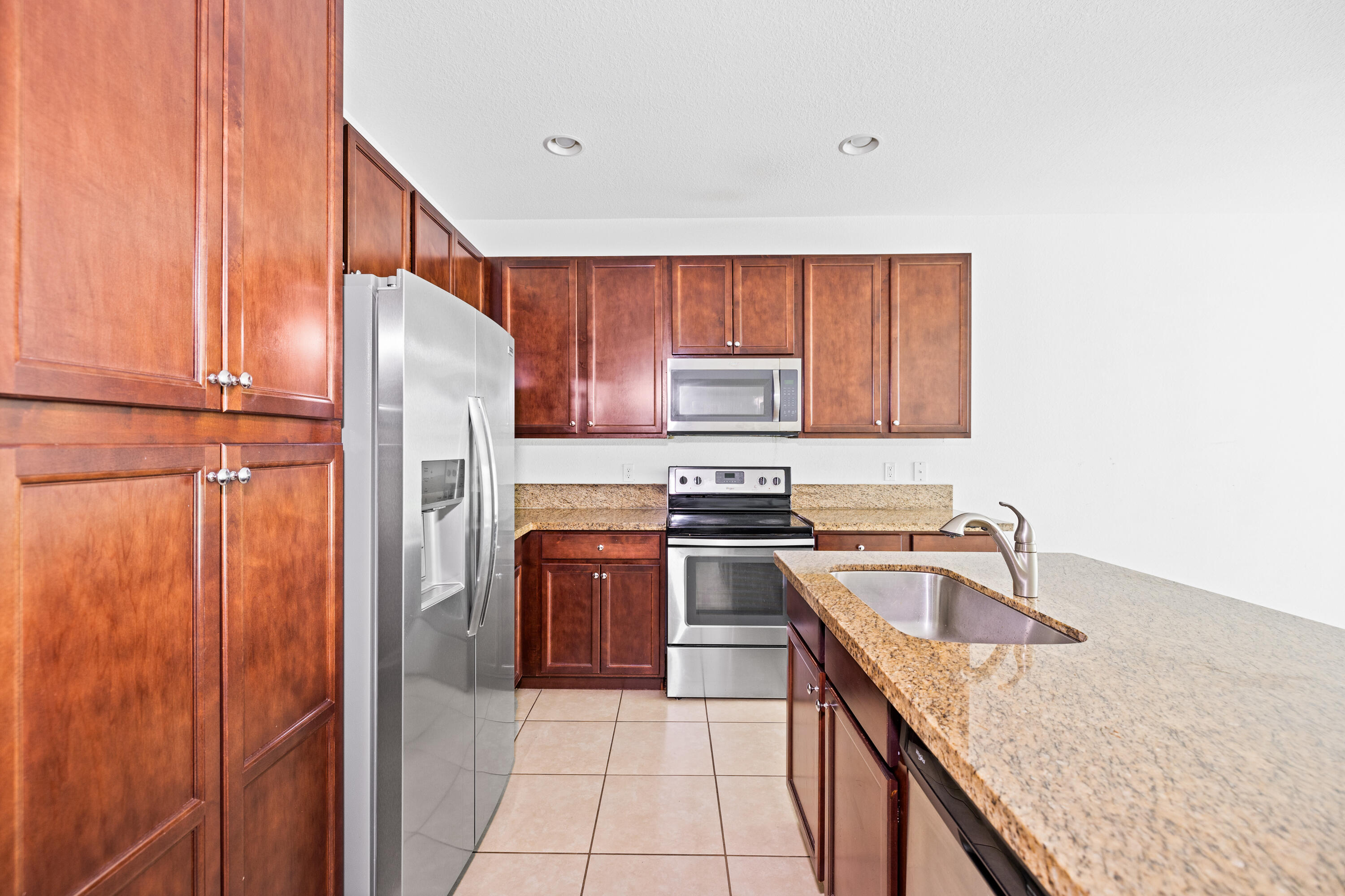 SADDLE BRIDGE - Residential Lease